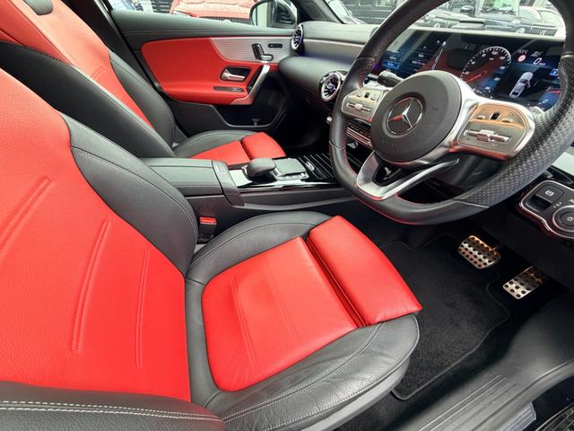 Ａクラスセダン Ａ１８０セダン　ＡＭＧラインパッケージ　弊社下取り車／ＡＭＧレザーエクスクルーシブパッケージ／パノラミックスライディングルーフ／ブラック×レッドツートンレザー／シートヒーター／メモリー付きパワーシート／３６０°カメラ／ＥＴＣ２．０／６４色ア（12枚目）