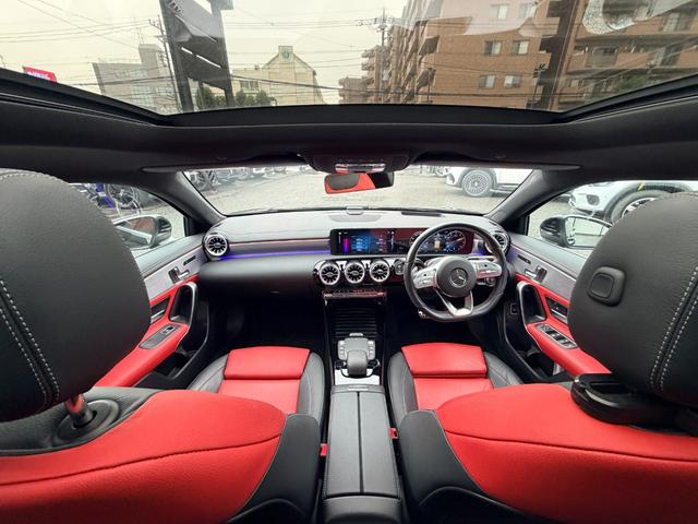 Ａクラスセダン Ａ１８０セダン　ＡＭＧラインパッケージ　弊社下取り車／ＡＭＧレザーエクスクルーシブパッケージ／パノラミックスライディングルーフ／ブラック×レッドツートンレザー／シートヒーター／メモリー付きパワーシート／３６０°カメラ／ＥＴＣ２．０／６４色ア（18枚目）