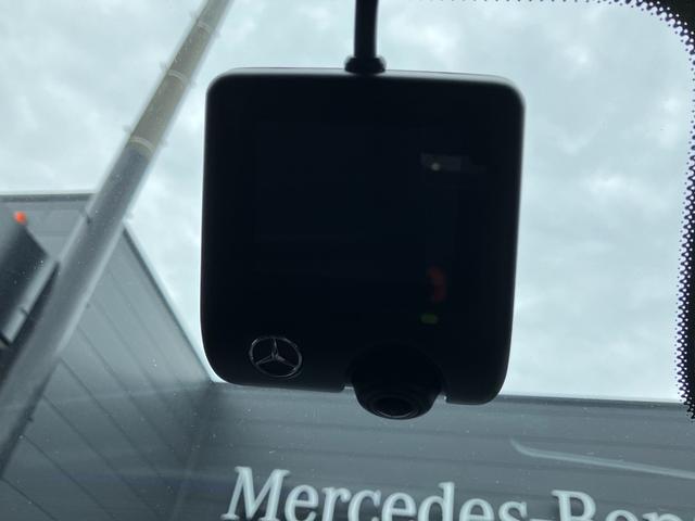 Cクラス C200アバンギャルド AMGラインパッケージ 弊社元デモカー/セーフティーパッケージ/AMGラインパッケージ/ヘッドアップディスプレイ/ハーフレザーシート/シートヒーター/スポーツサスペンション/大径ブレーキ/18インチAMGアルミ/レーダーセー(35枚目)