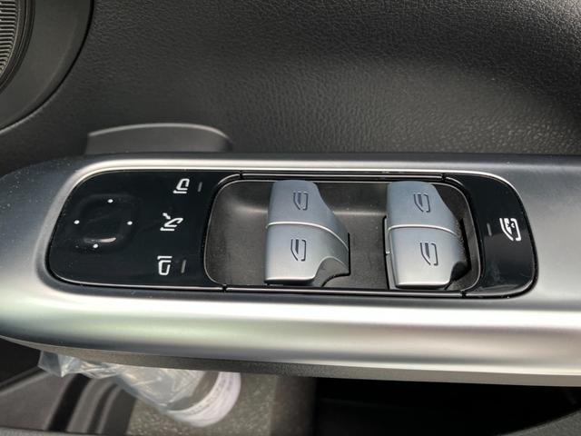 Ｃクラス Ｃ３５０ｅスポーツ　弊社デモカー／３６０度カメラシステム／シートヒーター／電動リアゲート／アクティブレーンキーピングアシスト／アクティブパーキングアシスト／純正ドラレコ／ＥＴＣ２．０／ダイナミックセレクト／（20枚目）