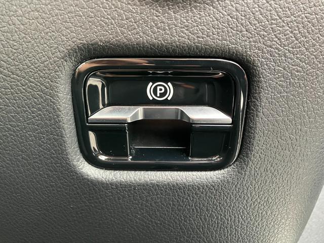 Ｃクラス Ｃ３５０ｅスポーツ　弊社デモカー／３６０度カメラシステム／シートヒーター／電動リアゲート／アクティブレーンキーピングアシスト／アクティブパーキングアシスト／純正ドラレコ／ＥＴＣ２．０／ダイナミックセレクト／（23枚目）