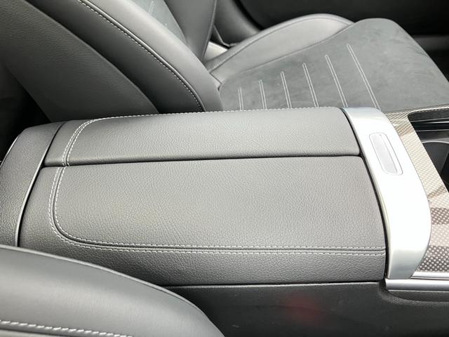 Ｃクラス Ｃ３５０ｅスポーツ　弊社デモカー／３６０度カメラシステム／シートヒーター／電動リアゲート／アクティブレーンキーピングアシスト／アクティブパーキングアシスト／純正ドラレコ／ＥＴＣ２．０／ダイナミックセレクト／（33枚目）