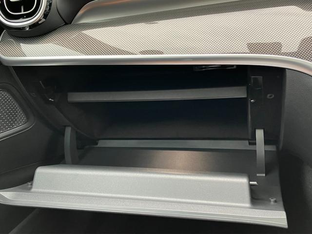 Ｃクラス Ｃ３５０ｅスポーツ　弊社デモカー／３６０度カメラシステム／シートヒーター／電動リアゲート／アクティブレーンキーピングアシスト／アクティブパーキングアシスト／純正ドラレコ／ＥＴＣ２．０／ダイナミックセレクト／（38枚目）