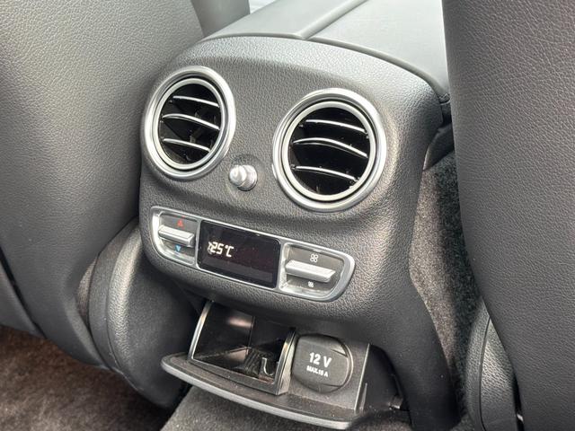 Eクラスステーションワゴン E53 4マチック+ ステーションワゴン パノラミックスライディングルーフ/本革レザーシート/メモリー付きパワーシート/電動リアゲート/シートヒーター/レーンキーピングアシスト/アクティブパーキングアシスト/ETC2.0/認定中古車2年保証(18枚目)