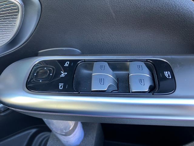 Cクラスステーションワゴン C200 ステーションワゴン ラグジュアリー 弊社デモアップ/ドライバーズパッケージ/本革シート/パノラミックスライディングルーフ/リアアクスルステアリング/アダプティブダンピングサスペンション/ブルメスター3Dサウンド/シートヒーター&クーラー(19枚目)