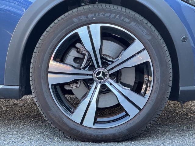 Cクラスオールテレイン C220d 4マチック オールテレイン レザーエクスクルーシブパッケージ 本革シート パノラミックスライディングルーフ メモリー付パワーシート シートヒーター ARナビゲーション アンビエントライト64色 MBUX シートベンチレーター(8枚目)