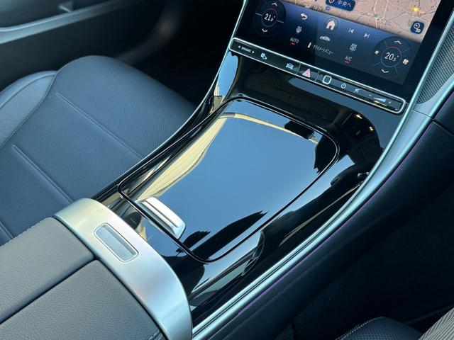 Cクラスオールテレイン C220d 4マチック オールテレイン レザーエクスクルーシブパッケージ 本革シート パノラミックスライディングルーフ メモリー付パワーシート シートヒーター ARナビゲーション アンビエントライト64色 MBUX シートベンチレーター(39枚目)