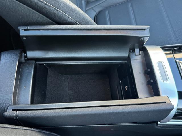 Cクラスオールテレイン C220d 4マチック オールテレイン レザーエクスクルーシブパッケージ 本革シート パノラミックスライディングルーフ メモリー付パワーシート シートヒーター ARナビゲーション アンビエントライト64色 MBUX シートベンチレーター(42枚目)