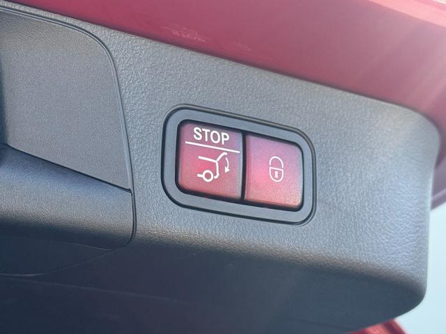 EQB EQB250+ AMGラインパッケージ 弊社デモカー/メモリー付きパワーシート/電動リアゲート/パノラミックスライディングルーフ/3列シート/アクティブパーキングアシスト/アクティブレーンキーピングアシスト/純正ドラレコ/ETC2.0/認定(11枚目)