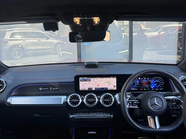 EQB EQB250+ AMGラインパッケージ 弊社デモカー/メモリー付きパワーシート/電動リアゲート/パノラミックスライディングルーフ/3列シート/アクティブパーキングアシスト/アクティブレーンキーピングアシスト/純正ドラレコ/ETC2.0/認定(18枚目)