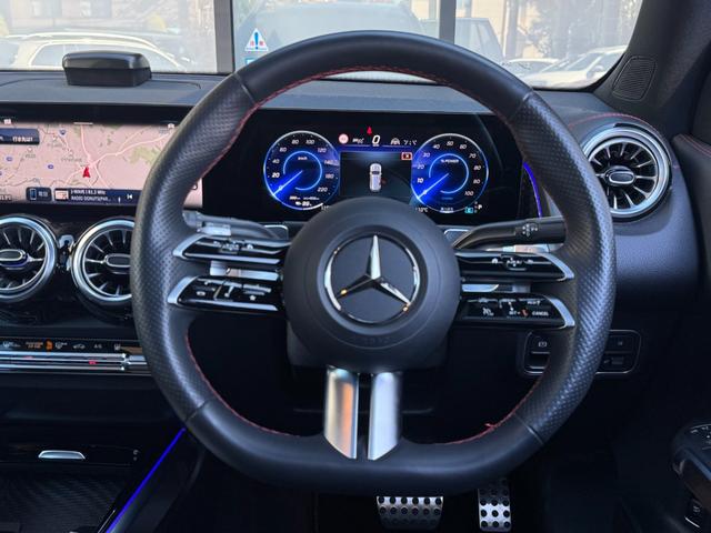 EQB EQB250+ AMGラインパッケージ 弊社デモカー/メモリー付きパワーシート/電動リアゲート/パノラミックスライディングルーフ/3列シート/アクティブパーキングアシスト/アクティブレーンキーピングアシスト/純正ドラレコ/ETC2.0/認定(19枚目)