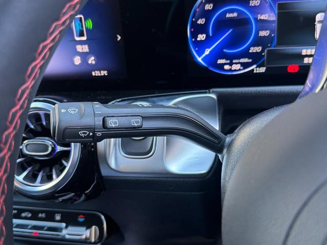 EQB EQB250+ AMGラインパッケージ 弊社デモカー/メモリー付きパワーシート/電動リアゲート/パノラミックスライディングルーフ/3列シート/アクティブパーキングアシスト/アクティブレーンキーピングアシスト/純正ドラレコ/ETC2.0/認定(22枚目)