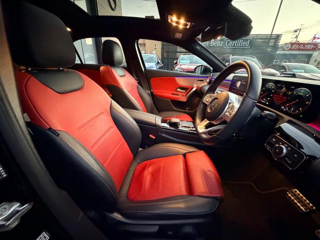 納車前整備は、検査ライン等の施設が充実した当店３階の指定工場で入念に行います。メルセデス・ベンツの定める厳しい基準をクリアしたお車のみをご案内させて頂きます。ご来店の際の工場見学も承ります。（予約要）