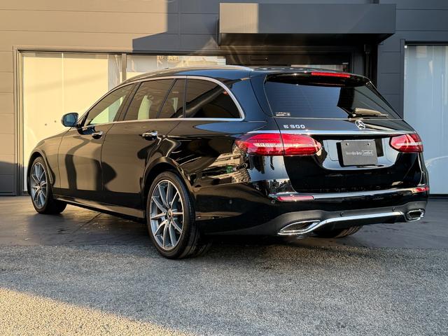 Eクラスステーションワゴン E300 ステーションワゴン スポーツ パフュームアトマイザー/メモリー付きパワーシート/電動リアゲート/後席シートヒーター/パノラミックスライディングルーフ/360度カメラシステム/burmesterサウンドサラウンドシステム(4枚目)