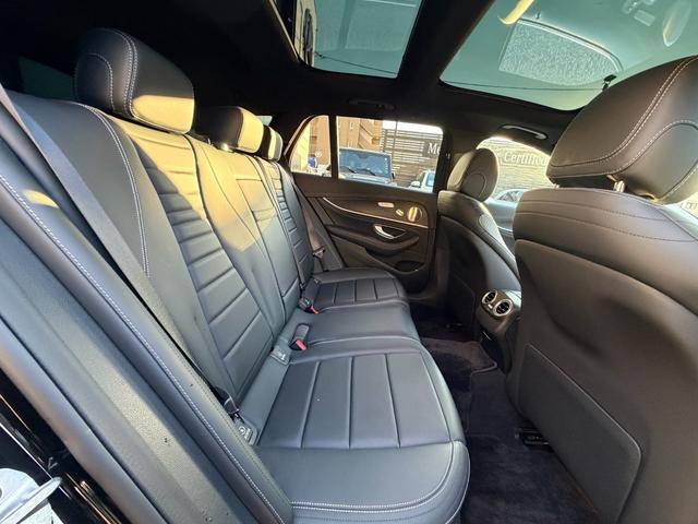 Eクラスステーションワゴン E300 ステーションワゴン スポーツ パフュームアトマイザー/メモリー付きパワーシート/電動リアゲート/後席シートヒーター/パノラミックスライディングルーフ/360度カメラシステム/burmesterサウンドサラウンドシステム(25枚目)