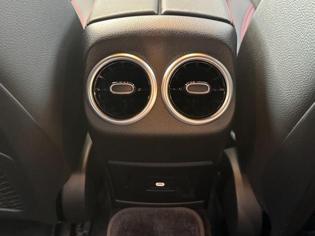 Ａクラスセダン Ａ２００ｄ　セダン　ＡＭＧラインパッケージ　弊社デモアップ／ハーフレザーシート／シートヒーター／メモリー付きパワーシート／リアビューカメラ／ＥＴＣ２．０／１２セグテレビ／レーダーセーフティーパッケージ／ブラインドスポットアシスト／パドルシフト（13枚目）
