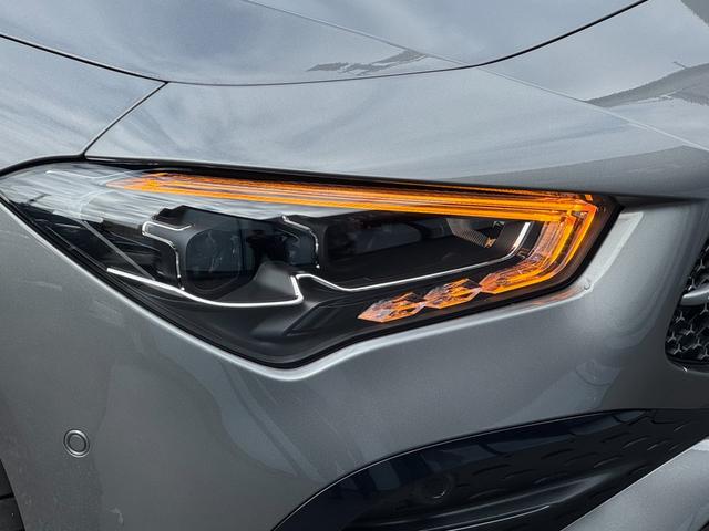 ＣＬＡクラス ＣＬＡ２００ｄ　アーバンスターズ　弊社デモカーアップ／レザーエクスクルーシブパッケージ／シートヒーター／アドバンストパッケージ／メモリー付きパワーシート／シートヒーター／新車保証継承／６４色アンビエントライト／レーダーセーフティパッケ（5枚目）