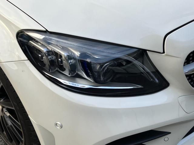 Ｃクラス Ｃ１８０カブリオレスポーツレザエクスクルシブパッケジ　弊社下取り車／レザーエクスクルーシブパッケージ／ダークレッドソフトトップ／エアサスペンション／エアバランスパッケージ／クランベリーレッドレザー／シートヒーター／シートクーラー／ヘッドアップディスプレイ（10枚目）