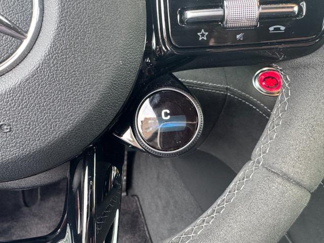 ＧＴ Ｒ　弊社下取／カーボンブレーキ／カーボンエクステリア／フルレザー／レーダー付き／ＥＴＣ２．０／認定中古車２年保証／ｂｕｒｍｅｓｔｅｒサウンドサラウンドシステム／純正ドラレコ／レーダーセーフティパッケージ（19枚目）