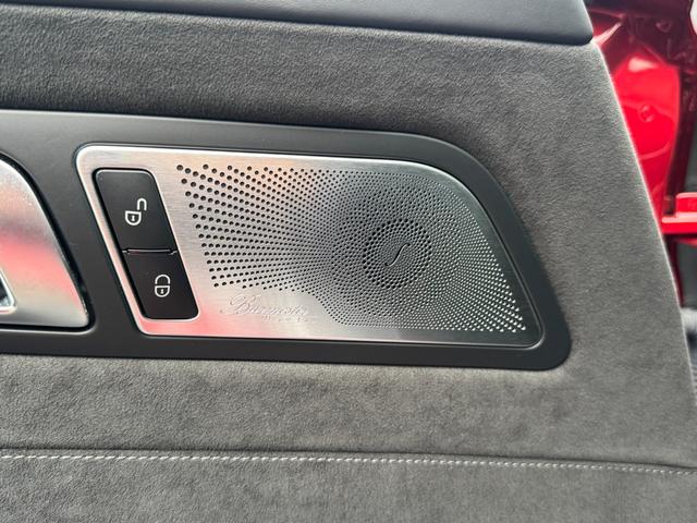 ＧＴ Ｒ　弊社下取／カーボンブレーキ／カーボンエクステリア／フルレザー／レーダー付き／ＥＴＣ２．０／認定中古車２年保証／ｂｕｒｍｅｓｔｅｒサウンドサラウンドシステム／純正ドラレコ／レーダーセーフティパッケージ（32枚目）