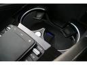 納車前整備は、メルセデスベンツ国際認定メカニックによる最新の検査ライン等の施設が充実した当社工場で入念に行います。メルセデス・ベンツの定める厳しい基準をクリアしたお車のみをご案内させて頂きます。