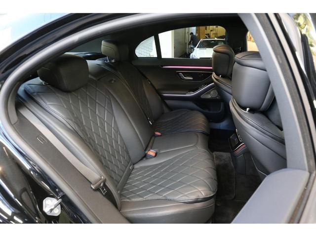 S400d 4マチック AMGライン AMGライン/レザーエクスクルーシブパッケージ/ベーシックパッケージ/3Dコックピット/360度カメラ/パノラマスライディングルーフ/弊社デモカー/オブシディアンブラック/認定中古車(7枚目)