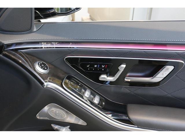 S400d 4マチック AMGライン AMGライン/レザーエクスクルーシブパッケージ/ベーシックパッケージ/3Dコックピット/360度カメラ/パノラマスライディングルーフ/弊社デモカー/オブシディアンブラック/認定中古車(33枚目)