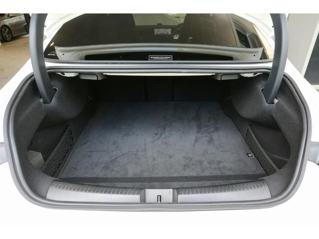 CLA200d AMGライン AMGライン/レーダーセーフティパッケージ/アドバンストパッケージ/ナビゲーションパッケージ/360度カメラ/ヘッドアップディスプレイ/アンビエントライト64色/メモリー付きパワーシート/MBUX(8枚目)