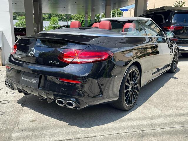 C43 4マチック カブリオレ 認定中古車 レーダーセーフティパッケージ 幌赤 赤革シート メモリー付きパワーシート シートヒーター エアスカーフ ヘッドアップディスプレイ 純正ドライブレコーダー ナビ ETC(6枚目)
