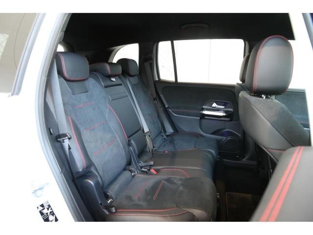 GLB200d 4マチック AMGライン 認定中古車 当社ユーザー様お下取り車 AMGライン ナビゲーションパッケージ 360°カメラシステム キーレスゴー メモリー付きパワーシート 電動リアゲート メルセデスミーコネクト(6枚目)