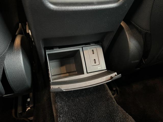A180 当社お下取車/禁煙車/レーダーセーフティパッケージ/アクティブディスタンスアシスト・ディストロニック/アンビエントライト/MBUX/ワイヤレスチャージング/携帯電話ハンズフリー機能/キーレススタート/(30枚目)