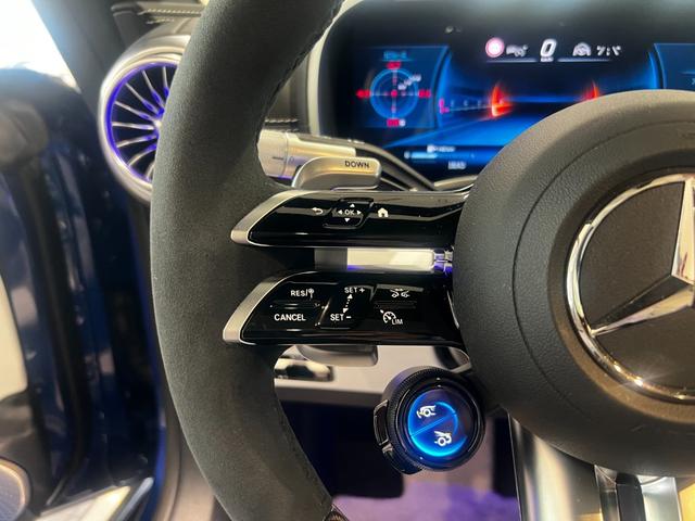 ＧＴ ６３　４マチック＋　クーペ　弊社買取り／ＡＭＧパフォーマンスＰ／ＡＭＧカーボンＰ／パノラミックルーフ／Ｂｕｒｍｅｓｔｅｒ／ＡＭＧパフォーマンスシート／ヘッドアップディスプレイ／カーボンミラー／リアウィングスポイラー／Ａｐｐｌｅ（27枚目）