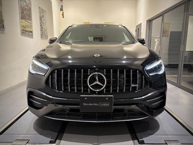 ＧＬＡクラス ＧＬＡ３５　４マチック　弊社下取／ワンオーナー／ＡＭＧパフォーマンスパッケージ／ＡＭＧアドバンストパッケージ／パノラミックスライディングルーフ／ブランドロゴプロジェクター／ヘッドアップディスプレイ／パフォーマンスシート（3枚目）