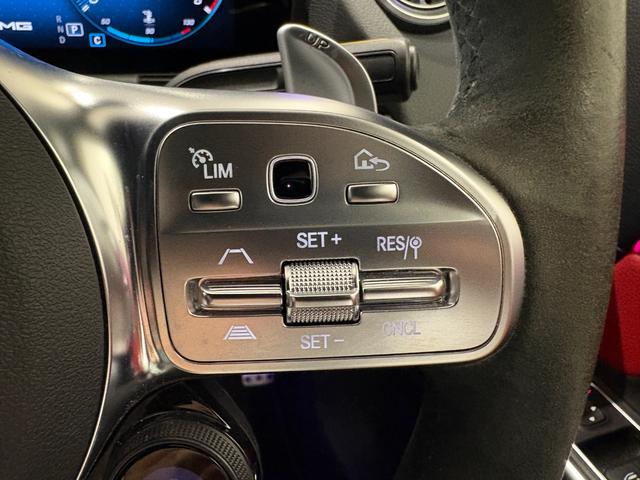 ＧＬＡクラス ＧＬＡ３５　４マチック　弊社下取／ワンオーナー／ＡＭＧパフォーマンスパッケージ／ＡＭＧアドバンストパッケージ／パノラミックスライディングルーフ／ブランドロゴプロジェクター／ヘッドアップディスプレイ／パフォーマンスシート（18枚目）