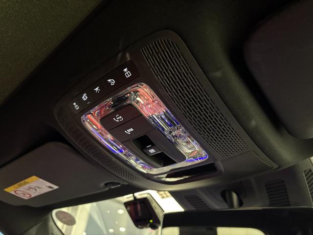 ＧＬＡクラス ＧＬＡ３５　４マチック　弊社下取／ワンオーナー／ＡＭＧパフォーマンスパッケージ／ＡＭＧアドバンストパッケージ／パノラミックスライディングルーフ／ブランドロゴプロジェクター／ヘッドアップディスプレイ／パフォーマンスシート（27枚目）