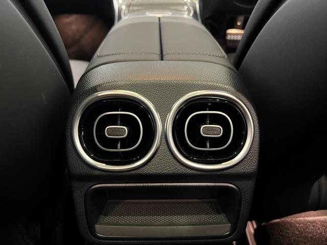 Ｃクラスステーションワゴン Ｃ６３　Ｓ　Ｅ　パフォーマンス　ステーションワゴン　弊社デモカーアップ／ワンオーナー／ＡＭＧパフォーマンスパッケージ／パノラマ／ナッパーレザーシート／ＡＭＧトラックペース／ＡＭＧパフォーマンススポイラーリップ／ＡＭＧレッドブレーキキャリパー／新車保証（27枚目）