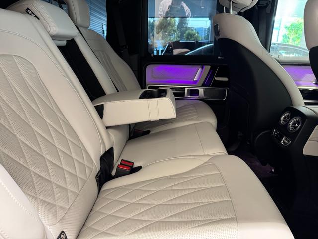 Ｇクラス Ｇ６３　弊社下取／１オーナー／マヌファクトゥーアプログラム／インテリア＋パッケージ／ＡＭＧナイトパッケージ／マットブラック２１インチアルミホイール／リラクゼーション機能／ナッパーレザー／新車保証継承（45枚目）
