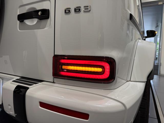 Ｇクラス Ｇ６３　弊社下取／１オーナー／マヌファクトゥーアプログラム／インテリア＋パッケージ／ＡＭＧナイトパッケージ／マットブラック２１インチアルミホイール／リラクゼーション機能／ナッパーレザー／新車保証継承（55枚目）