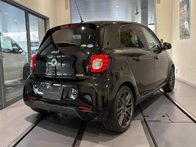 スマートフォーフォー ＢＲＡＢＵＳ　スポーツ　弊社下取／９インチナビ／Ｂｌｕｅｔｏｏｔｈ接続／パノラミックルーフ／シートヒーター／本革シート／スポーツペダル／ＢＲＡＢＵＳスポイラー／オートライト／レーンキーピングアシスト／オートエアコン／禁煙車／（2枚目）