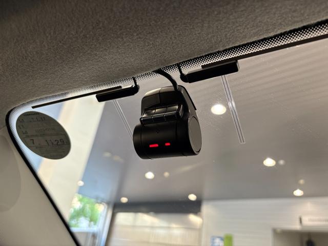 スマートフォーフォー ＢＲＡＢＵＳ　スポーツ　弊社下取／９インチナビ／Ｂｌｕｅｔｏｏｔｈ接続／パノラミックルーフ／シートヒーター／本革シート／スポーツペダル／ＢＲＡＢＵＳスポイラー／オートライト／レーンキーピングアシスト／オートエアコン／禁煙車／（22枚目）