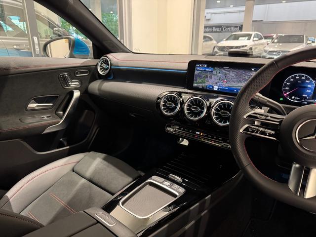 ＣＬＡクラス ＣＬＡ２００ｄ　ＡＭＧラインパッケージ　当社デモカー　認定中古車　禁煙車　ワンオーナー　ＡＭＧライン　メモリー付きパワーシート　キーレスゴー　純正ドライブレコーダー　ナビゲーションシステム　バックカメラ　ＥＴＣ　ハイパーブルー外装（22枚目）