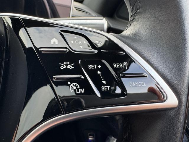 Ｓクラス Ｓ５００　４マチック　ＡＭＧラインパッケージ　黒革／弊社下取／ベーシックＰ／レザーエクスクルーシブＰ／ＡＲヘッドアップディスプレイ／３Ｄコックピット／パノラミックスライディングルーフ／シートヒーター・ベンチレーター／パフュームアトマイザー（40枚目）