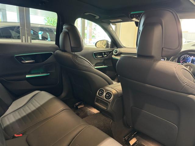 Ｃクラスステーションワゴン Ｃ２００ステーションワゴンアバンギャルドＡＭＧライＰ　弊社デモカーアップ／ＡＭＧライン／レザーエクスクルーシブＰＫＧ／ベーシックＰＫＧ／ドライバーズＰＫＧ／パノラミックスライディングルーフ／シートベンチレーター／本革シート／ヘッドアップディスプレイ（7枚目）