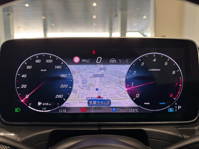 Ｃクラスステーションワゴン Ｃ２００ステーションワゴンアバンギャルドＡＭＧライＰ　弊社デモカーアップ／ＡＭＧライン／レザーエクスクルーシブＰＫＧ／ベーシックＰＫＧ／ドライバーズＰＫＧ／パノラミックスライディングルーフ／シートベンチレーター／本革シート／ヘッドアップディスプレイ（12枚目）