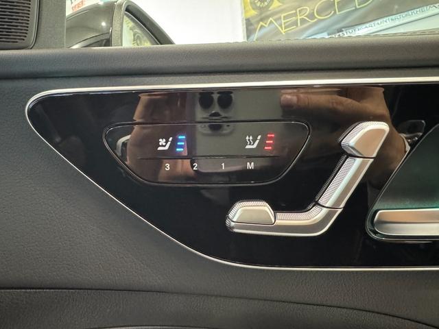 Ｃクラスステーションワゴン Ｃ２００ステーションワゴンアバンギャルドＡＭＧライＰ　弊社デモカーアップ／ＡＭＧライン／レザーエクスクルーシブＰＫＧ／ベーシックＰＫＧ／ドライバーズＰＫＧ／パノラミックスライディングルーフ／シートベンチレーター／本革シート／ヘッドアップディスプレイ（21枚目）