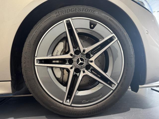 Ｃクラス Ｃ２００アバンギャルド　ＡＭＧラインパッケージ　弊社デモカーアップ／ＡＭＧライン／レザーエクスクルーシブＰＫＧ／ベーシックＰＫＧ／ドライバーズＰＫＧ／パノラマ／シートベンチレーター／本革シート／ヘッドアップディスプレイ／アンビエントライト（10枚目）