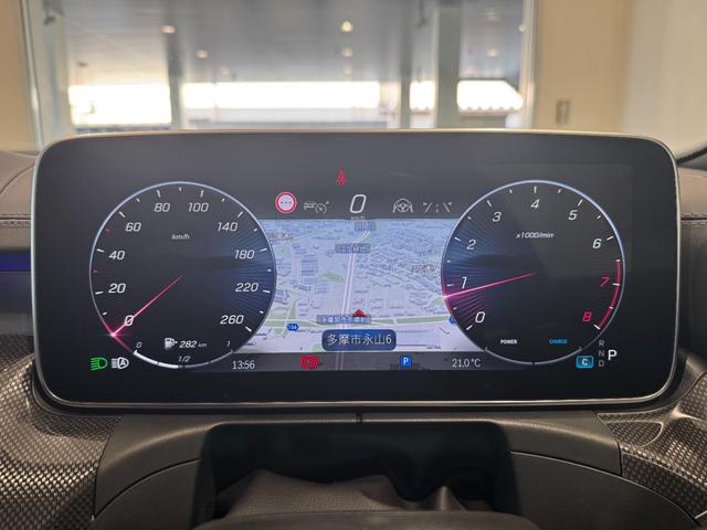 Ｃクラス Ｃ２００アバンギャルド　ＡＭＧラインパッケージ　弊社デモカーアップ／ＡＭＧライン／レザーエクスクルーシブＰＫＧ／ベーシックＰＫＧ／ドライバーズＰＫＧ／パノラマ／シートベンチレーター／本革シート／ヘッドアップディスプレイ／アンビエントライト（12枚目）