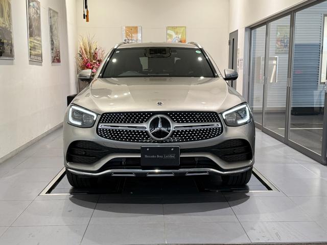 GLC GLC300 4マチック AMGライン 当社お下取り車 AMGライン メモリー付パワーシート シートヒーター キーレスゴー 360°カメラシステム エアサスペンション 純正ドライブレコーダー 20インチアルミホイール 認定中古車保証2年付(3枚目)