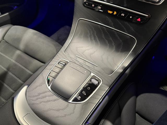 GLC GLC300 4マチック AMGライン 当社お下取り車 AMGライン メモリー付パワーシート シートヒーター キーレスゴー 360°カメラシステム エアサスペンション 純正ドライブレコーダー 20インチアルミホイール 認定中古車保証2年付(14枚目)