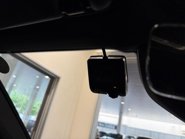 GLC GLC300 4マチック AMGライン 当社お下取り車 AMGライン メモリー付パワーシート シートヒーター キーレスゴー 360°カメラシステム エアサスペンション 純正ドライブレコーダー 20インチアルミホイール 認定中古車保証2年付(23枚目)